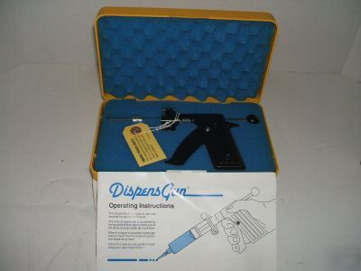 Dispensing gun model DG10 by efd, inc.