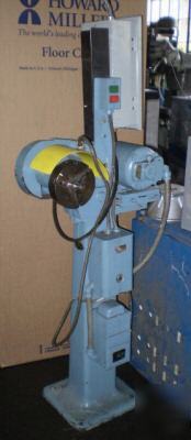 Deburring / buffing head w 3 jaw chuck siemens controls